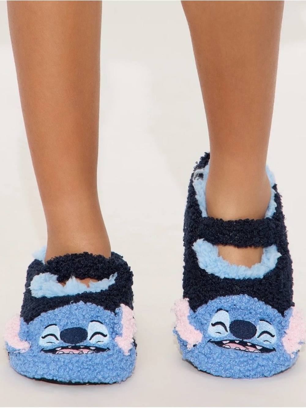 Disney kids Stitch Mary Jane Slippers Socks Size 13-4 (M-L)
